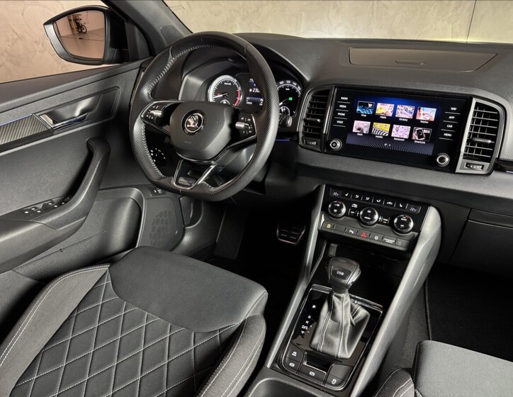 Škoda Karoq SUV 1,5 l 110 kw