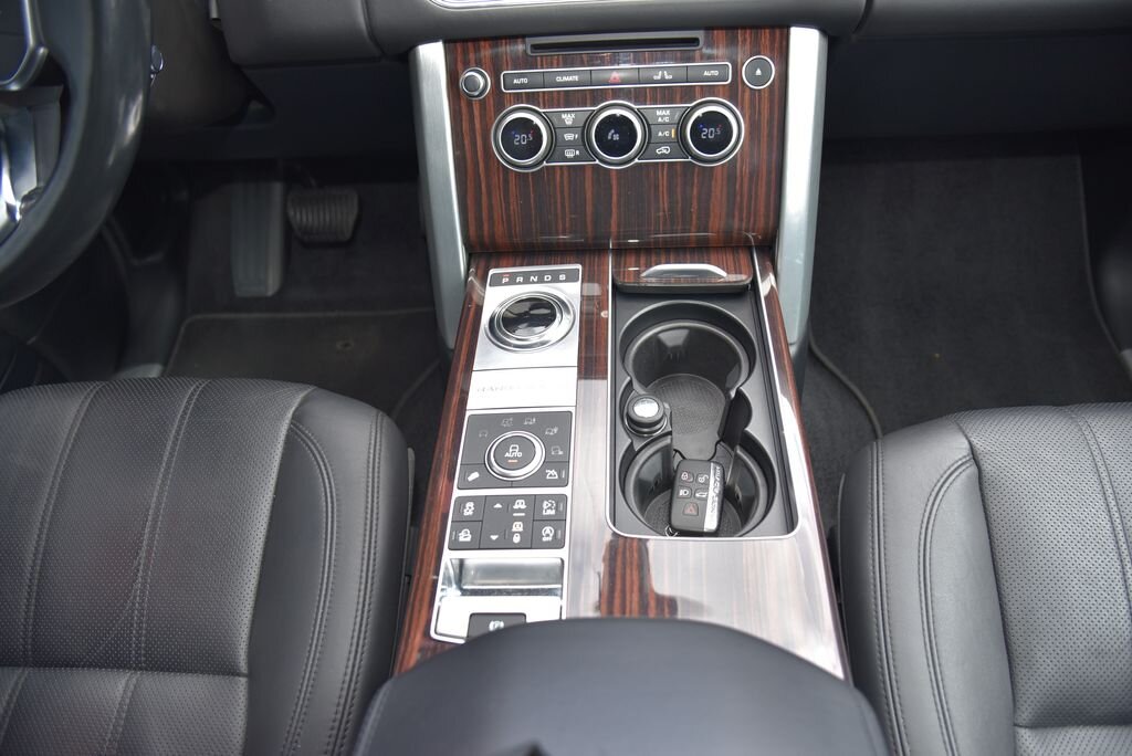 Land Rover Range Rover SUV / Terénní 4,4 l 250 kw