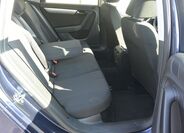 Volkswagen Passat 25