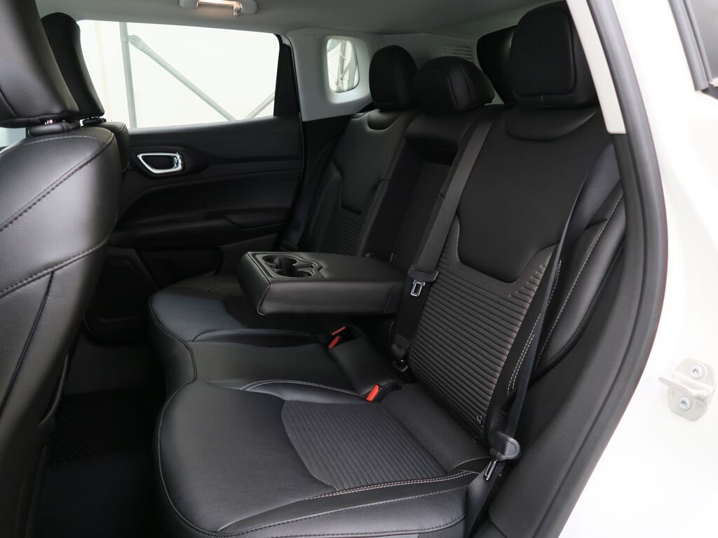 Jeep Compass SUV / Terénní 1,6 l 96 kw