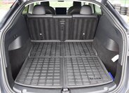 Tesla Model Y SUV / Terénní 0,0 378 kw