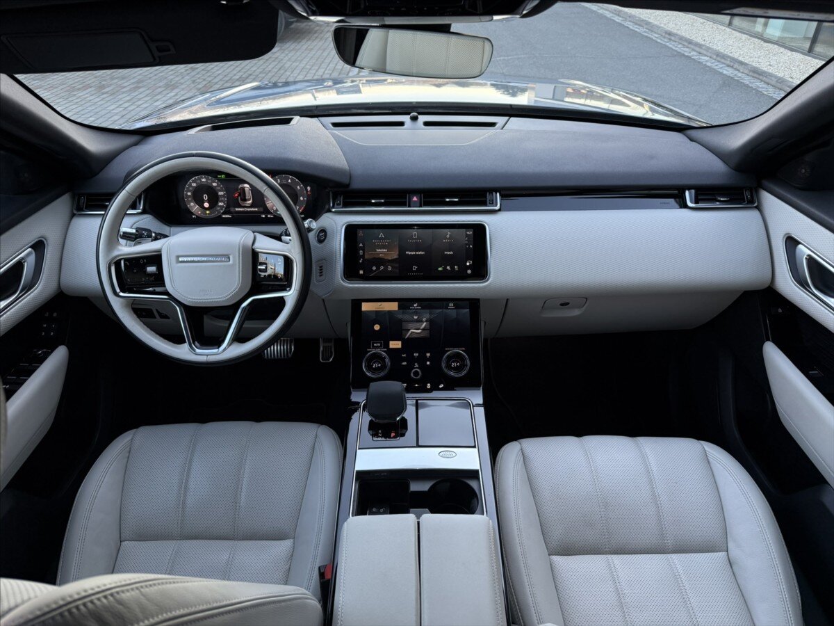 Land Rover Range Rover Velar SUV / Terénní 2,0 l 184 kw