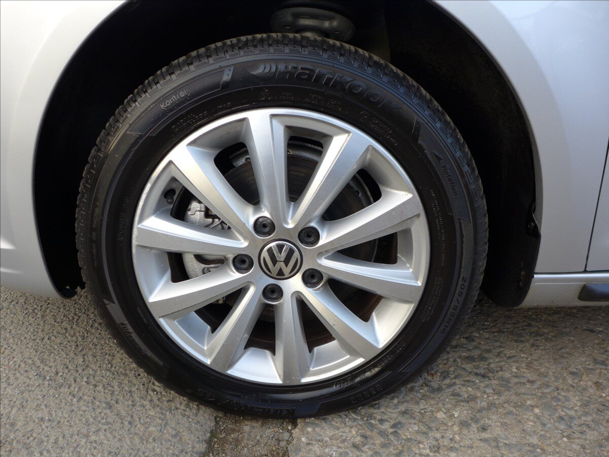 Volkswagen Touran Kombi 1,6 l 77 kw