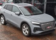 Audi Q4 39