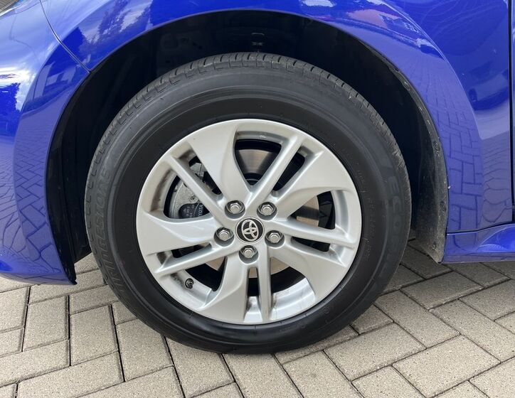 Toyota Yaris 26