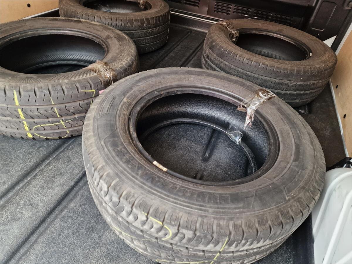 Ford Transit Custom Skříň 2,0 l 77 kw