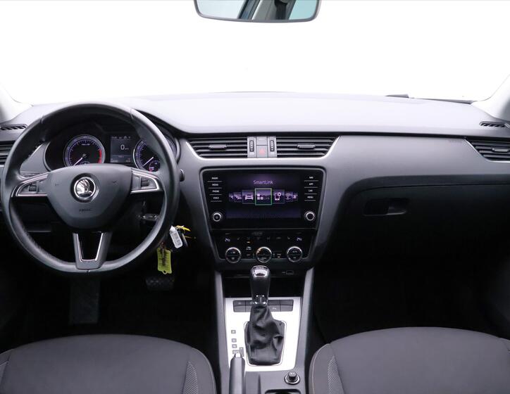 Škoda Octavia 23