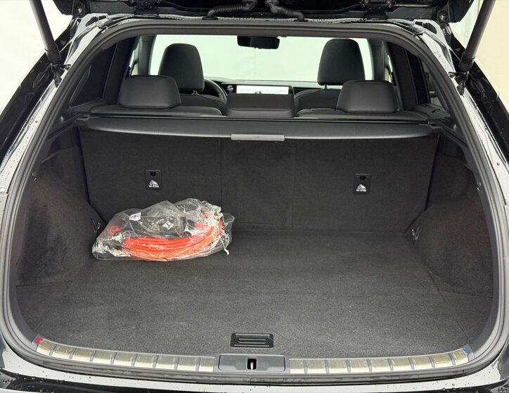 Lexus RX SUV 2,5 l 136 kw