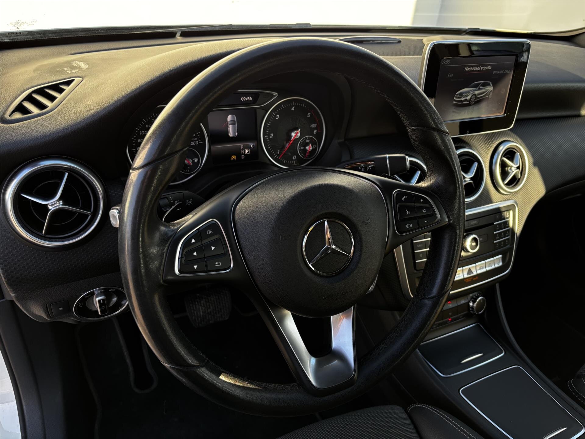 Mercedes-Benz Třídy A Hatchback 1,5 l 80 kw