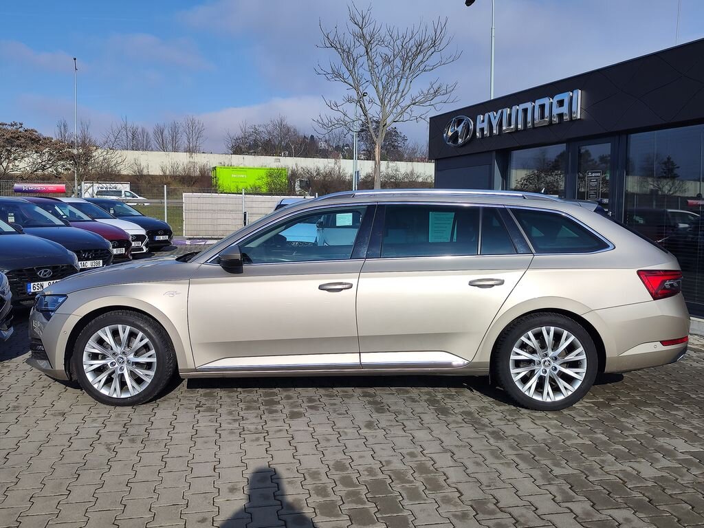 Škoda Superb Kombi 1,5 l 110 kw