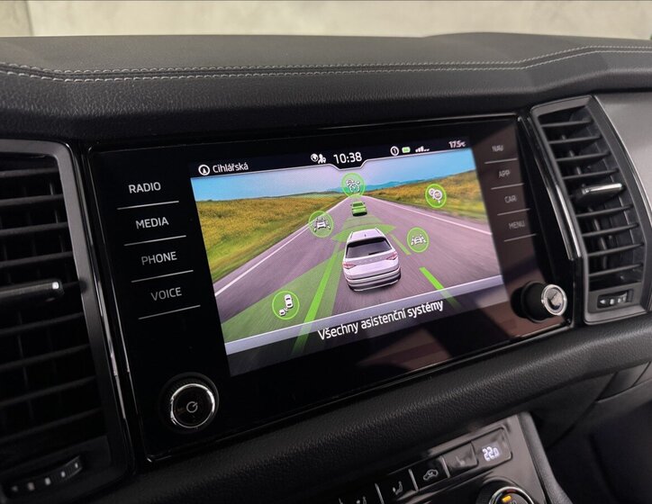 Škoda Kodiaq SUV / Terénní 1,5 l 110 kw