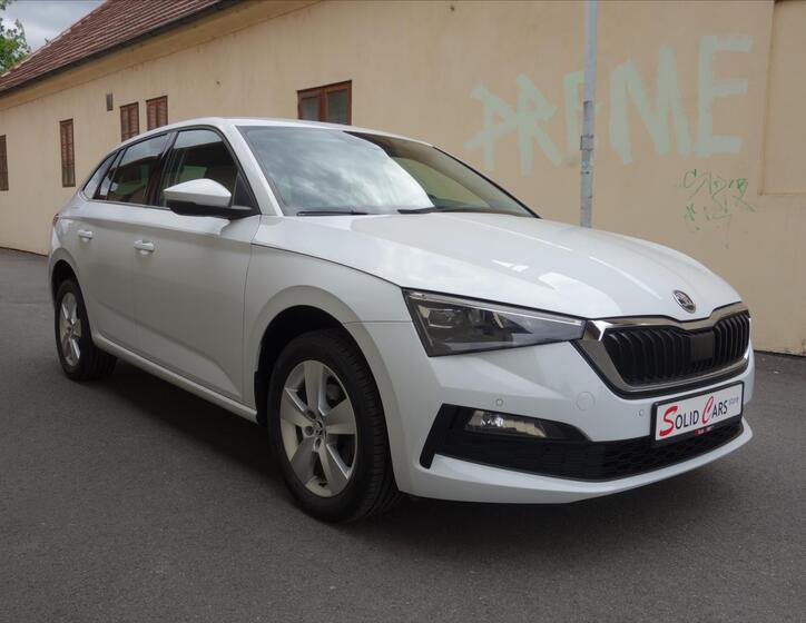 Škoda Scala 3