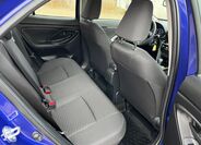 Toyota Yaris Cross 16