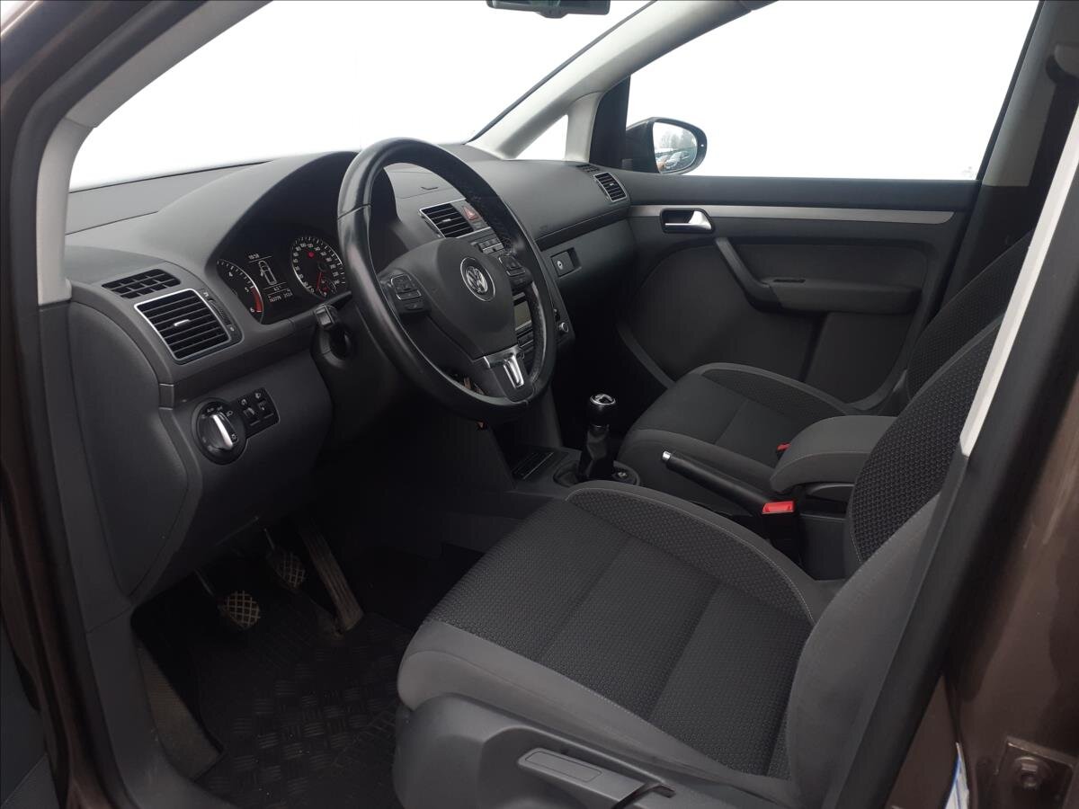 Volkswagen Touran MPV 2,0 l 103 kw