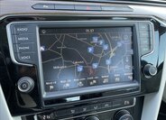 Volkswagen Passat Sedan 1,8 l 132 kw