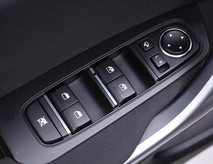 KIA Ceed Hatchback 1,5 l 118 kw