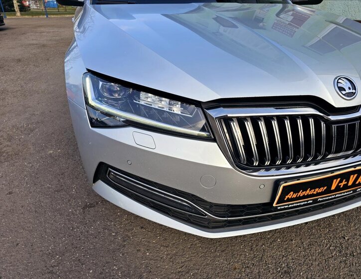 Škoda Superb 42