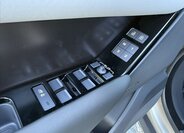 Land Rover Range Rover Velar SUV / Terénní 3,0 l 221 kw