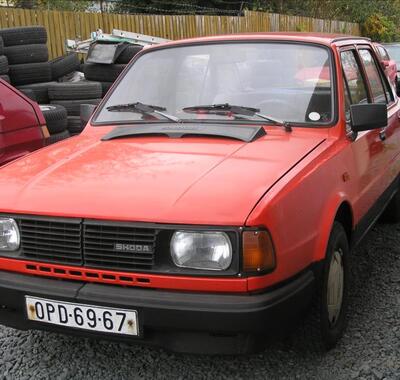 Škoda 105 3