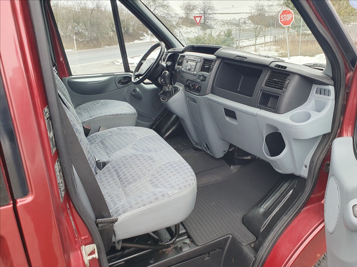 Ford Transit Kombi 2,2 l 81 kw