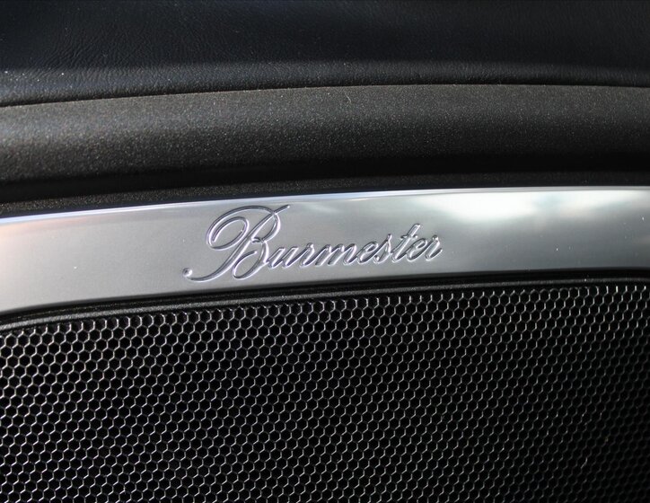 Porsche Cayenne SUV 4,8 l 397 kw