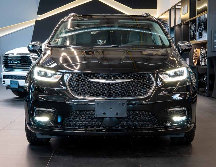 Chrysler Pacifica MPV 3,6 l 221 kw