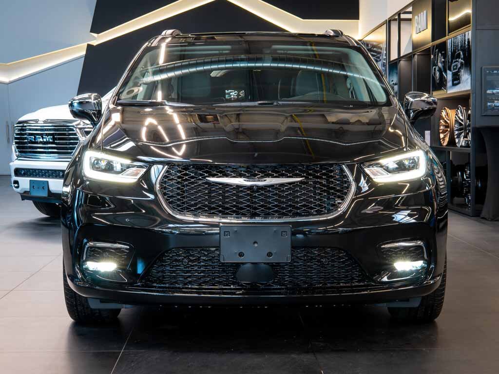 Chrysler Pacifica MPV 3,6 l 221 kw