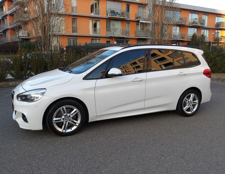 BMW Řada 2 Kombi 2,0 l 141 kw