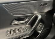 Mercedes-Benz CLA 12