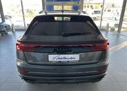 Audi Q8 SUV 3,0 l 250 kw