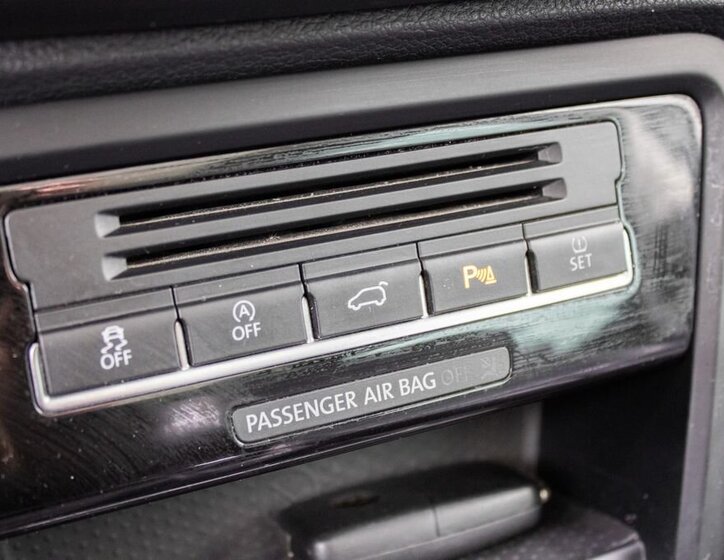 Volkswagen Sharan MPV 2,0 l 103 kw