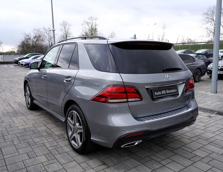 Mercedes-Benz GLE SUV / Terénní 3,0 l 190 kw