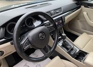Škoda Superb 16