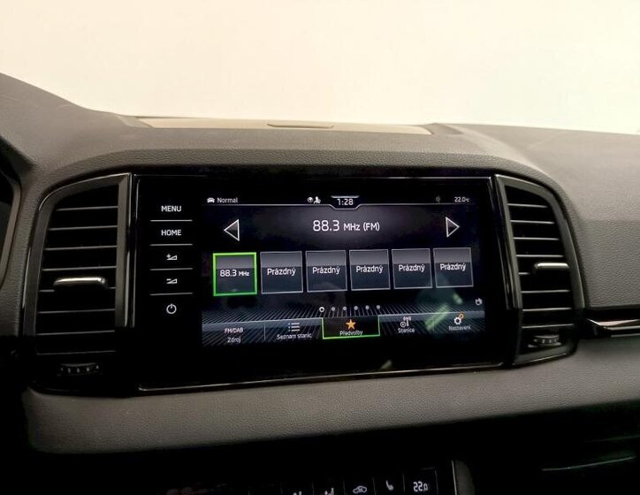 Škoda Karoq SUV / Terénní 1,5 l 110 kw