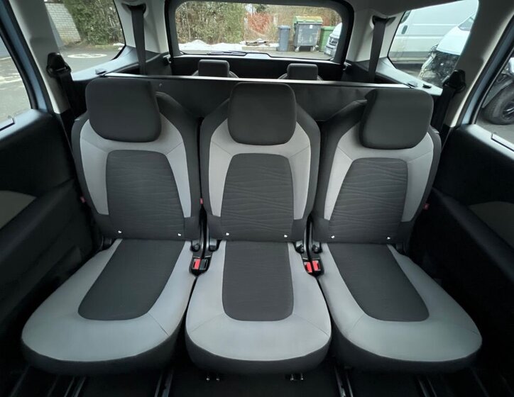 Citroën Grand C4 Picasso MPV 1,2 l 96 kw