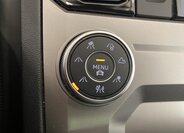 Volkswagen Touareg 19