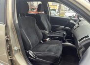 Mitsubishi Outlander SUV / Terénní 2,0 l 103 kw