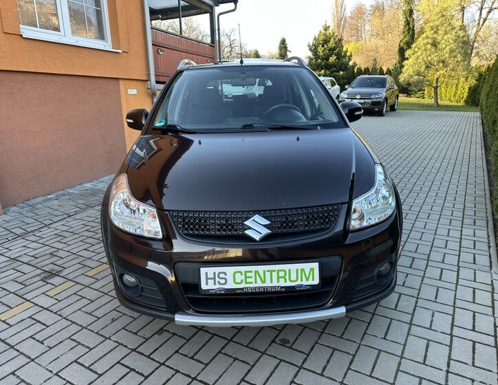 Suzuki SX4 9