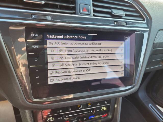 Volkswagen Tiguan SUV 2,0 l 235 kw