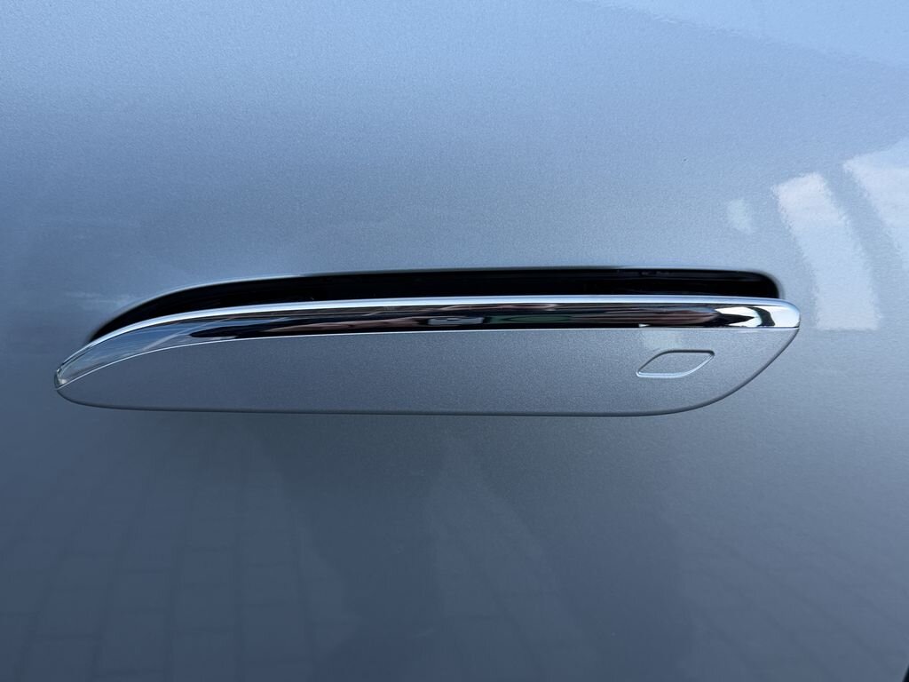 Mercedes-Benz GLB Kombi 0,0 260 kw