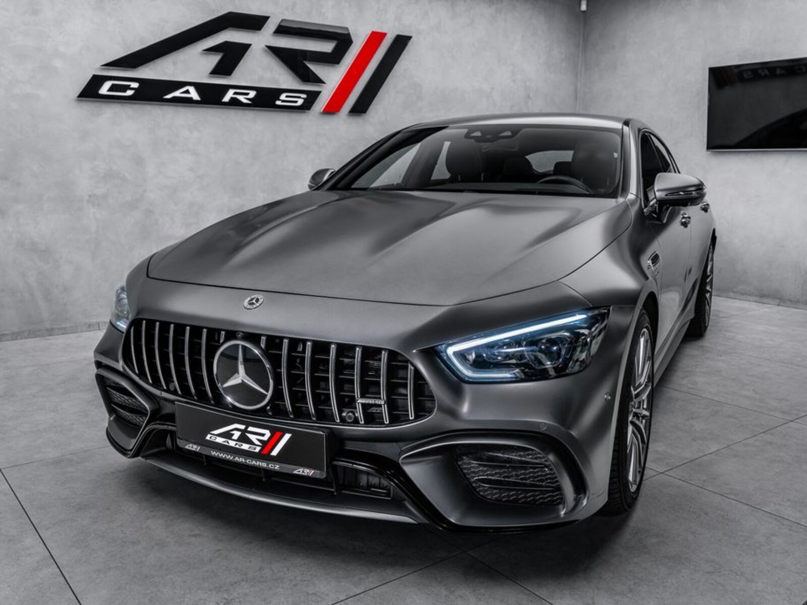 Mercedes-Benz AMG GT 2
