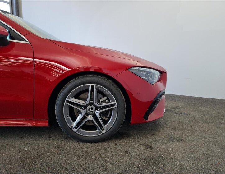 Mercedes-Benz CLA 22