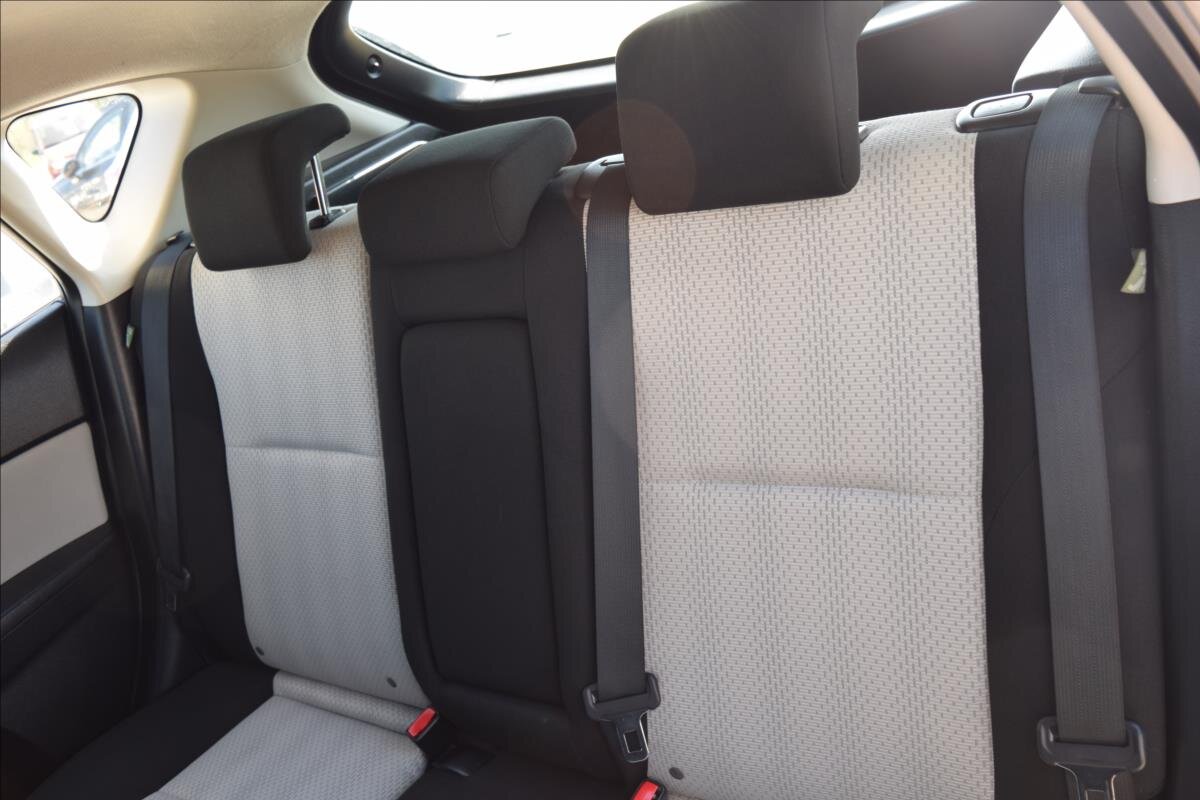 Mazda 3 Hatchback 1,6 l 77 kw