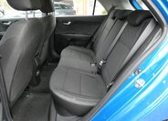 KIA Rio 13