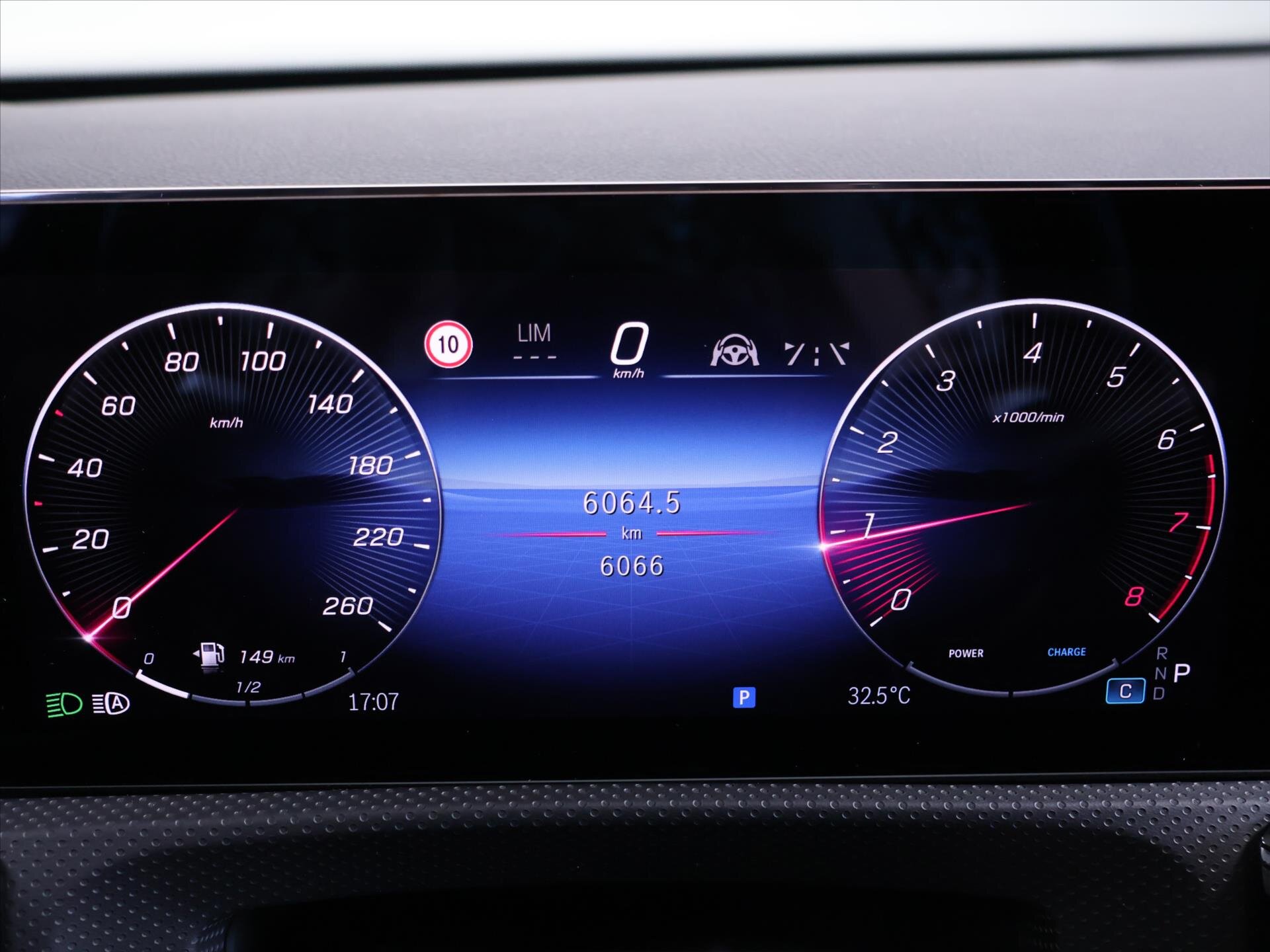 Mercedes-Benz CLA Kupé 1,3 l 120 kw