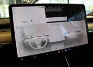 Tesla Model 3 18