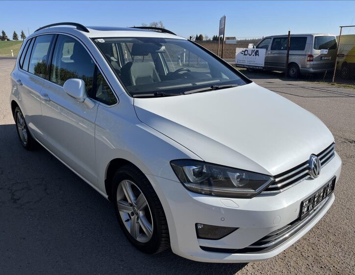 Volkswagen Golf Sportsvan Kombi 1,6 l 81 kw