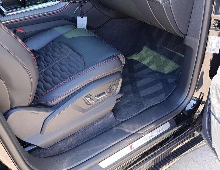 Audi RS Q8 SUV / Terénní 4,0 l 441 kw