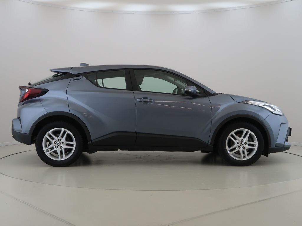 Toyota C-HR SUV 1,8 l 72 kw