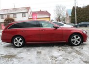 Mercedes-Benz Třídy E Kombi 2,0 l 143 kw